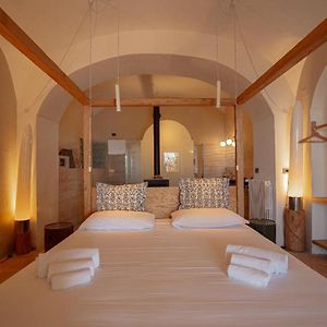 Camera con letto queen size